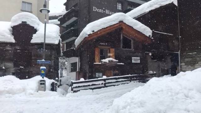 So versinkt Zermatt im Schnee