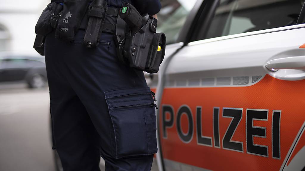 Polizei nimmt in Sargans SG einen Mann nach Einbruch in Kiosk fest