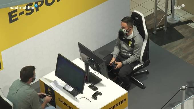 SCK-Spieler Bürgisser am FIFA-Turnier