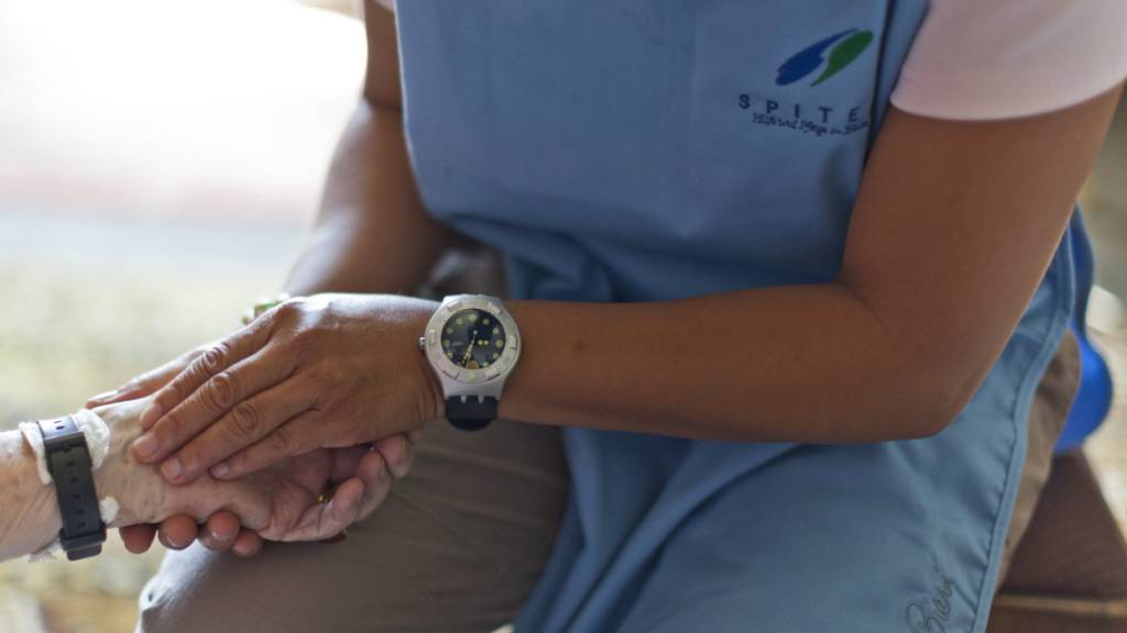 Private Spitex-Firmen ohne Leistungsauftrag von Gemeinden sollen überhöhte Rechnungen ausstellen. Zu diesem Schluss gelangt die Gesundheitskonferenz Kanton Zürich aufgrund einer Analyse. (Symbolbild)