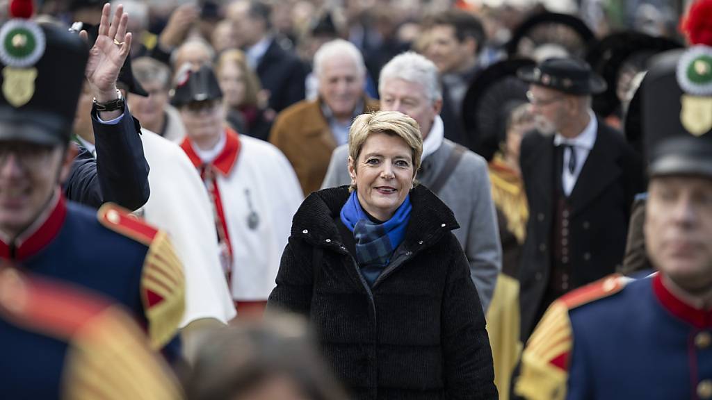 Bundespräsidentin Karin Keller-Sutter hat in ihrer Neujahrsrede festgestellt, dass die Schweiz stark und handlungsfähig ist. (Archivbild)