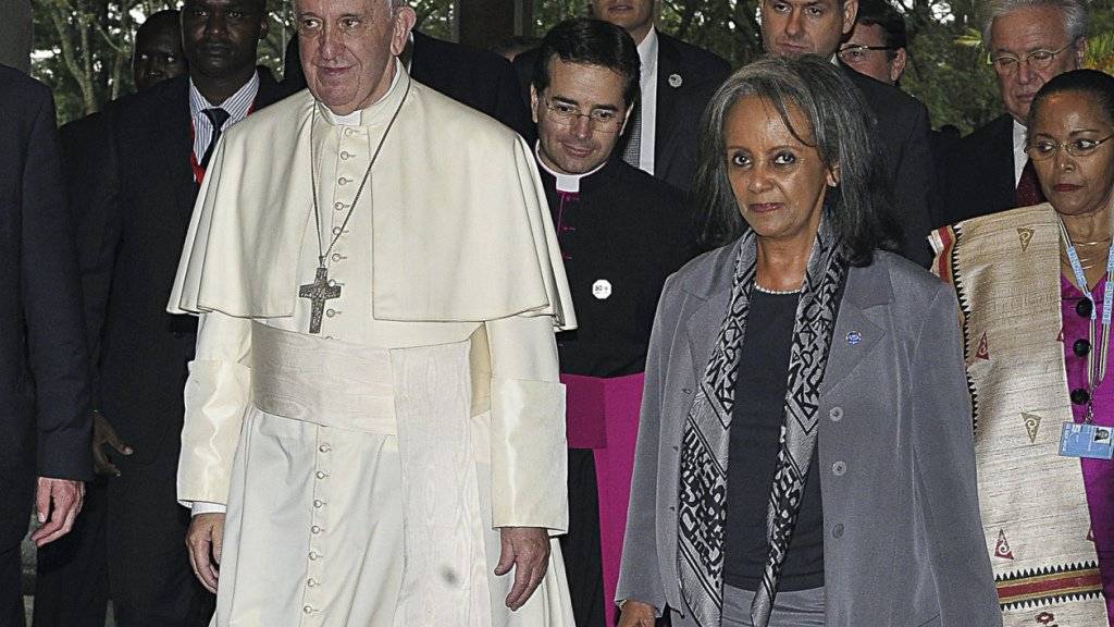 Wird erste Präsidentin Äthiopiens: Die Diplomatin Sahle-Work Zewde, hier mit Papst Franziskus I.