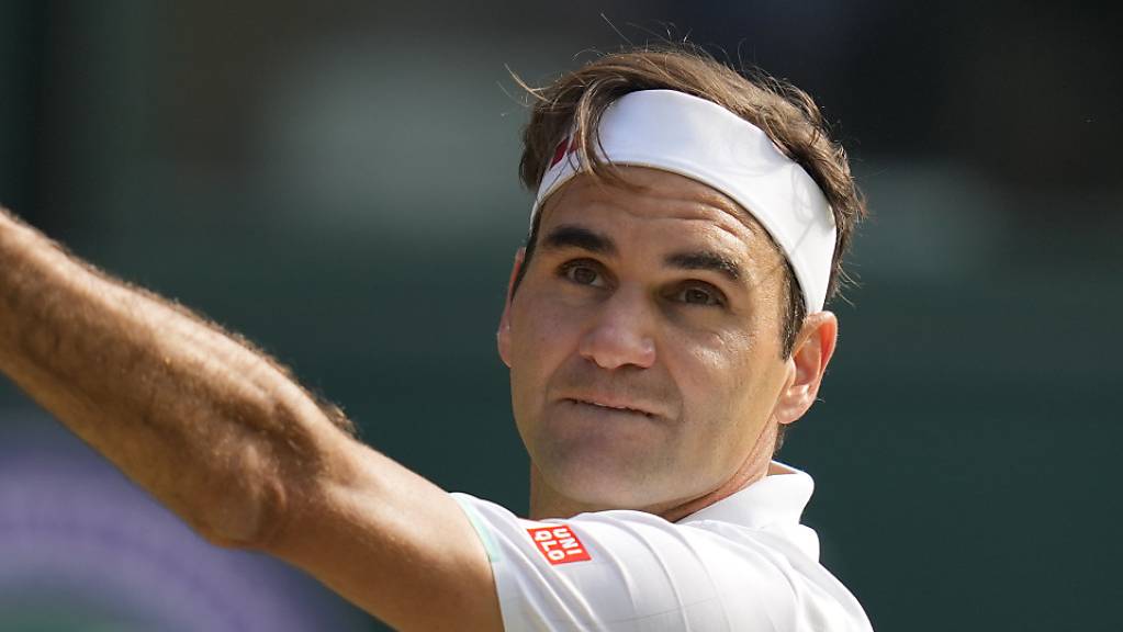Roger Federers Hoffnung auf ein Comeback lebt. Er plant eine Rückkehr auf die Tennistour für Sommer 2022 - sofern die Ärzte grünes Licht geben. (Archivbild)