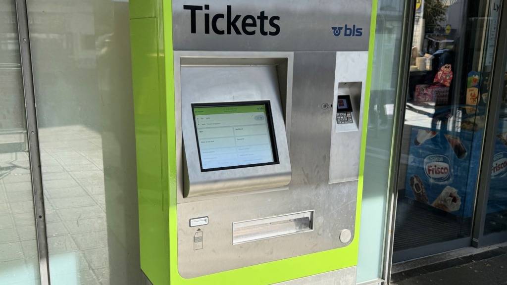 Billettautomaten ohne Bargeldfunktion: Dieses Angebot macht nicht alle glücklich.