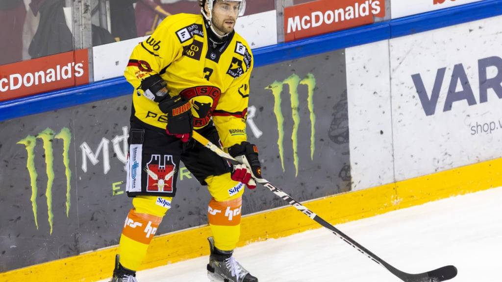 Lukas Klok trägt künftig das Dress des EHC Kloten
