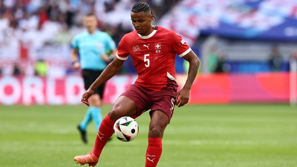 Manuel Akanji wurde ins Team der Euro 2024 gewählt.