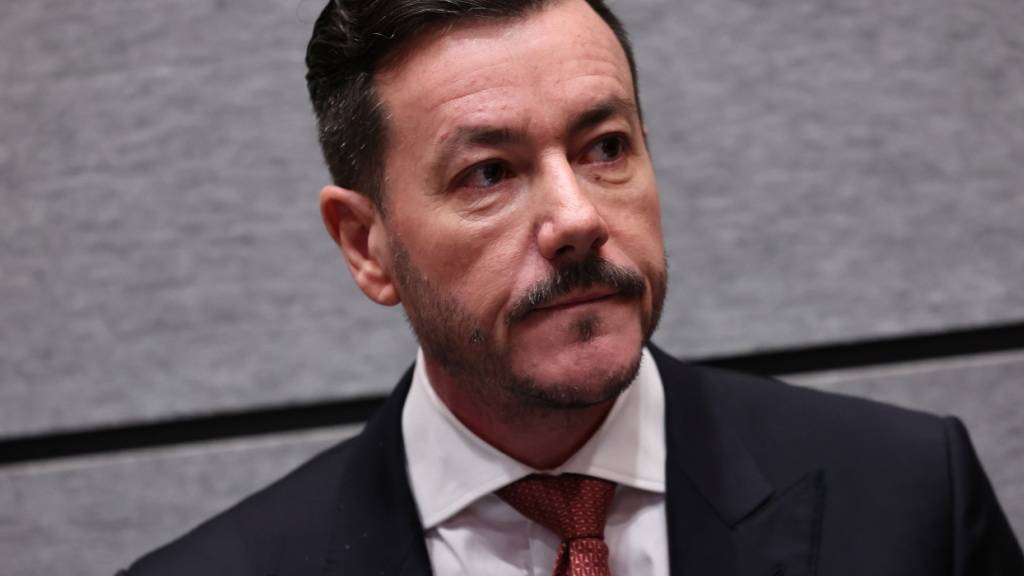 Prozess gegen Investor Benko nach zwei Stunden auf Mittwoch vertagt