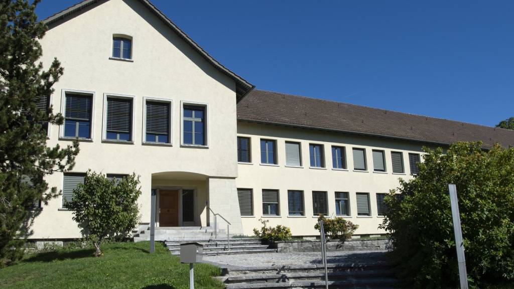 Mutmasslicher «Baby-Schüttler» steht in Hinwil vor Gericht