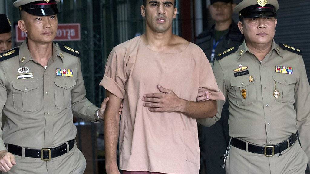 Muss die Auslieferung nach Bahrain nicht mehr fürchten: Der Fussballer Hakeem Al-Araibi nach einer Anhörung vor dem Kriminalgericht in Bangkok.