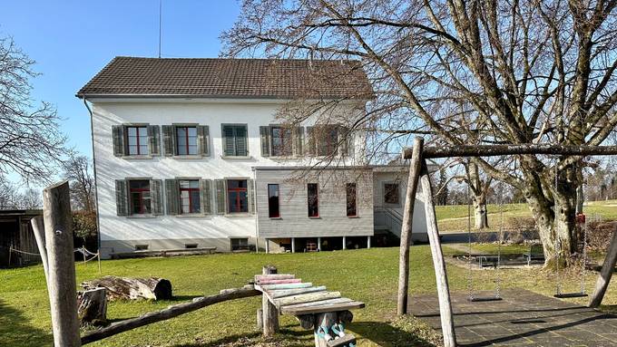 Gemeinde Seegräben wirft Wohnungsmieter raus – für Flüchtlingsfamilie