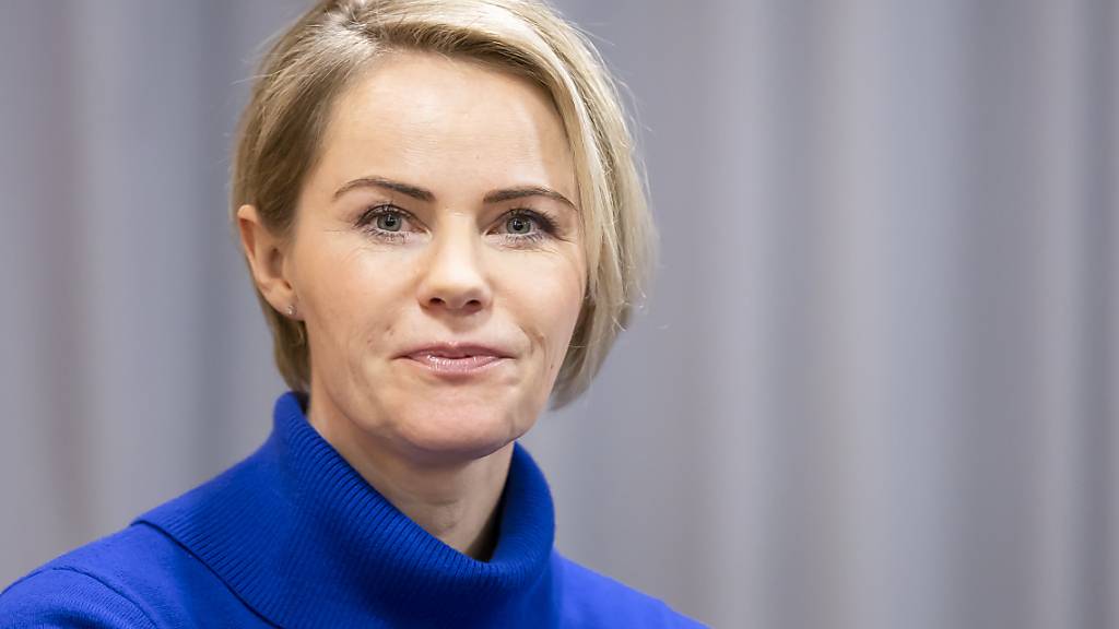 Die Zürcher Gesundheitsdirektorin Natalie Rickli (SVP) kündigt die Schaffung einer Anlaufstelle gegen Mädchenbeschneidung an. (Archivbild)