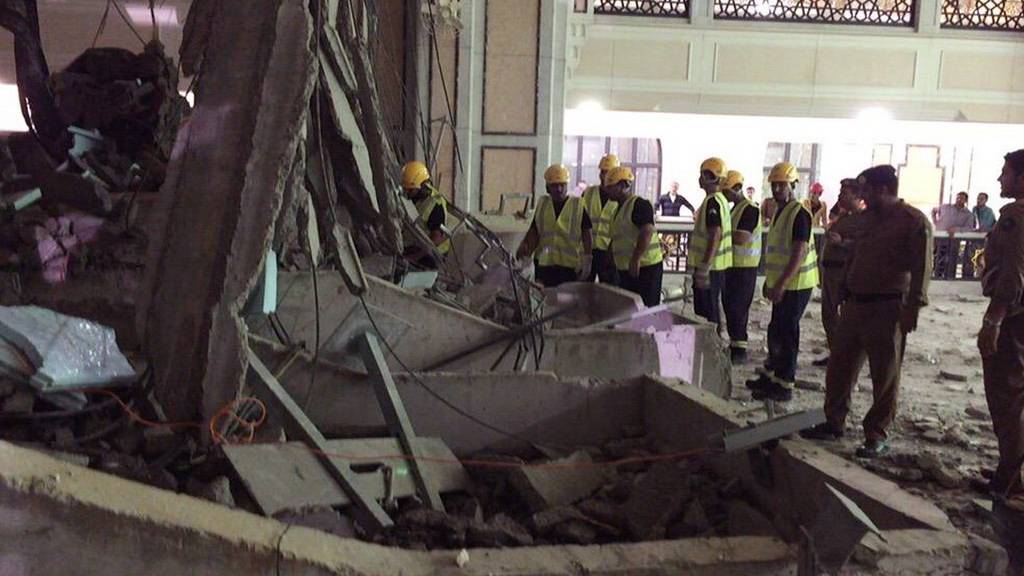 Der Kran stürzte am Freitag auf die Grosse Moschee in Mekka und tötete Dutzende.