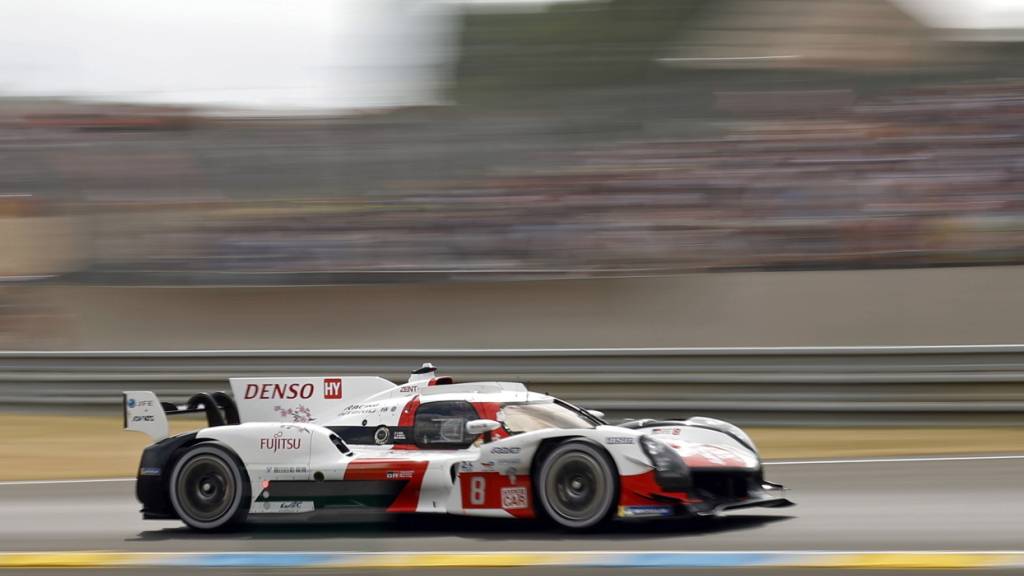 Toyota setzt sich zum Auftakt der Langstrecken-WM gegen Ferrari durch