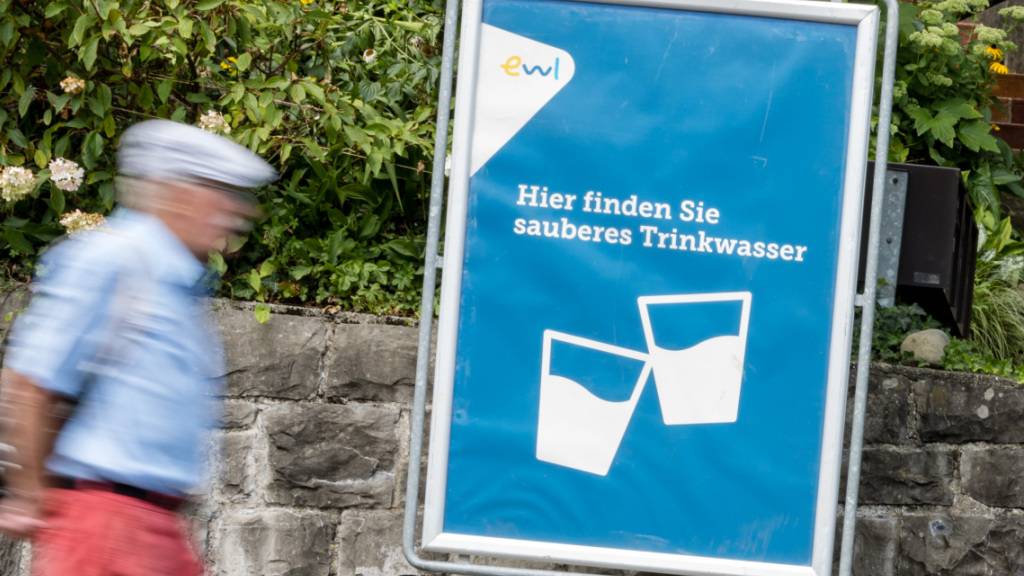 Nach einer Trinkwasserverschmutzung in der Stadt Luzern haben die Verantwortlichen Entwarnung gegeben. (Archivbild)