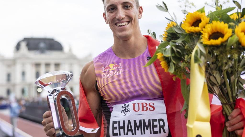 Simon Ehammer  lehrt beim Diamond-League-Sieg in Zürich als Weitspringer den Spezialisten das Fürchten