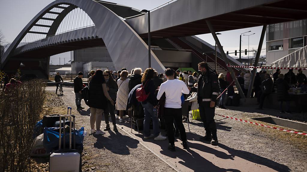 Ein einheitlicher Schutzstatus soll laut der Flüchtlingshilfe künftig für alle Schutzbedürftigen gelten. (Archivbild)
