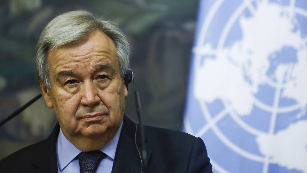 UN-Generalsekretär Antonio Guterres nimmt an einer Pressekonferenz teil. Foto: Maxim Shemetov/Pool Reuters/AP/dpa