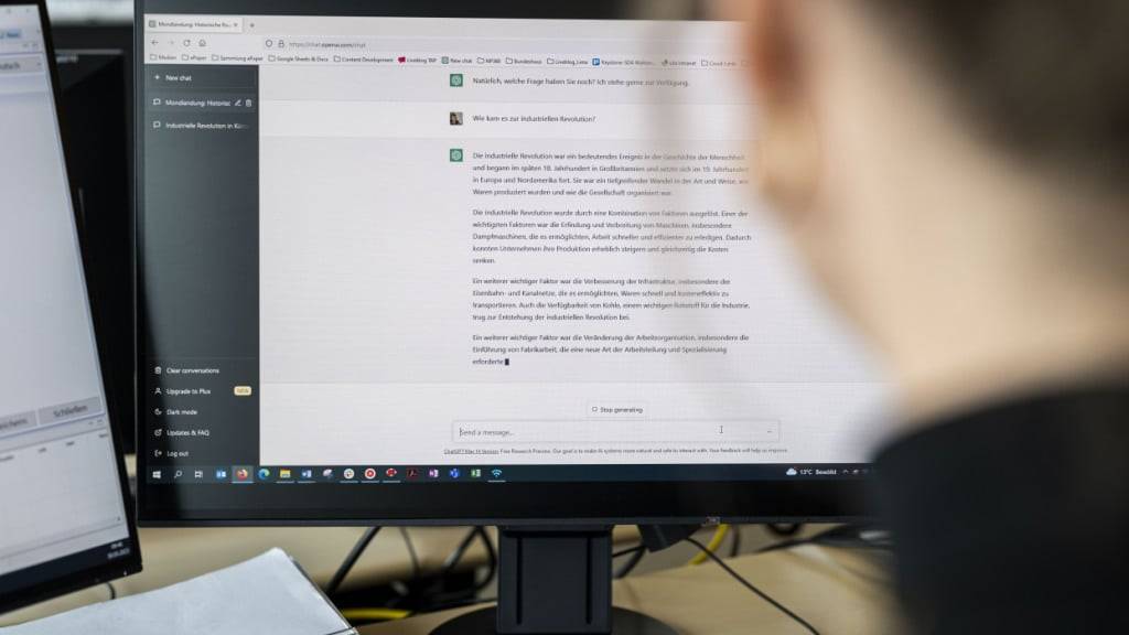 Der Kanton Uri will den Einsatz von Künstlicher Intelligenz (KI) in der Verwaltung einheitlich regeln. Der Landrat hat am Mittwoch ein entsprechendes Postulat überwiesen. (Symbolbild)