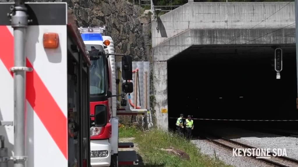 Kollision von zwei Zügen im Wallis fordert elf Verletzte