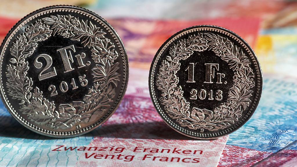 Nur eine Minderheit in der Schweiz fühlt sich fair bezahlt von ihrem Arbeitgeber gemäss einer Umfrage von Price Waterhouse Coopers. (Symbolbild)