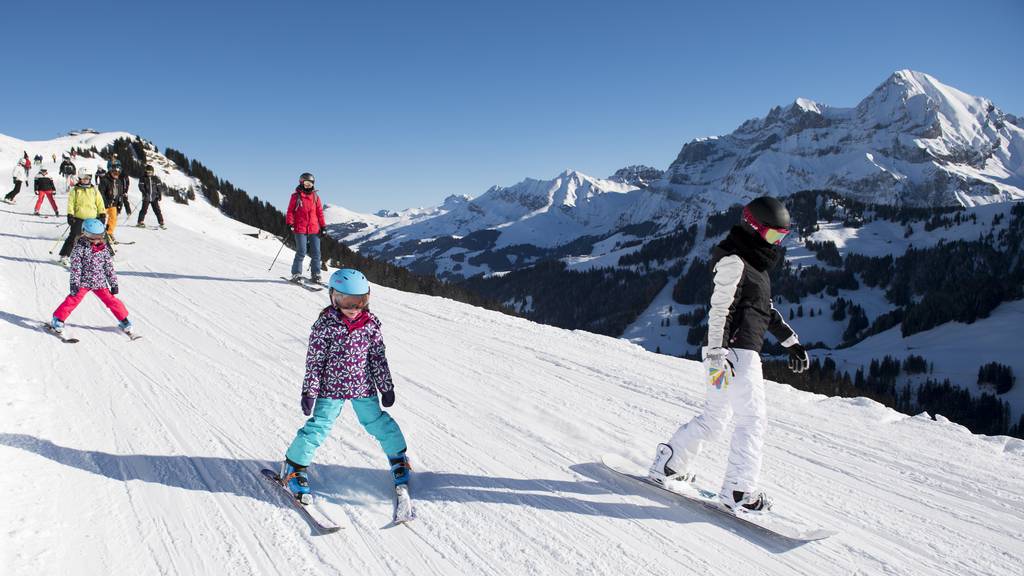 Im Skigebiet Adelboden-Lenk sind nach wie vor auch viele Familien anzutreffen.