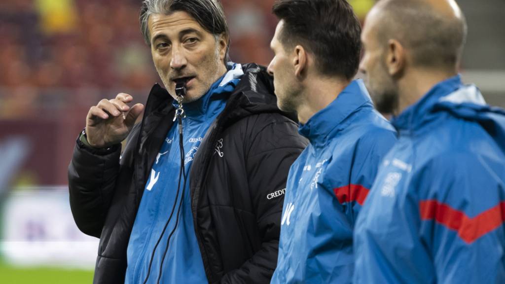 Murat Yakin nimmt für das abschliessende Spiel gegen Rumänien Änderungen in der Startaufstellung vor