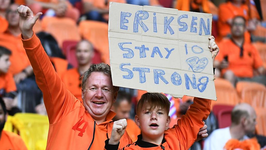 Fans aus der ganzen Welt wünschen Christian Eriksen beste Genesungswünsche.