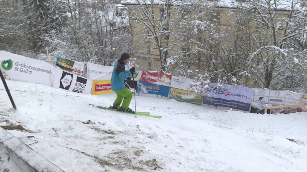 Leere Piste trotz Schneesegen: Das kleinste Skigebiet der Welt zieht trotz besten Bedingungen kaum Gäste an