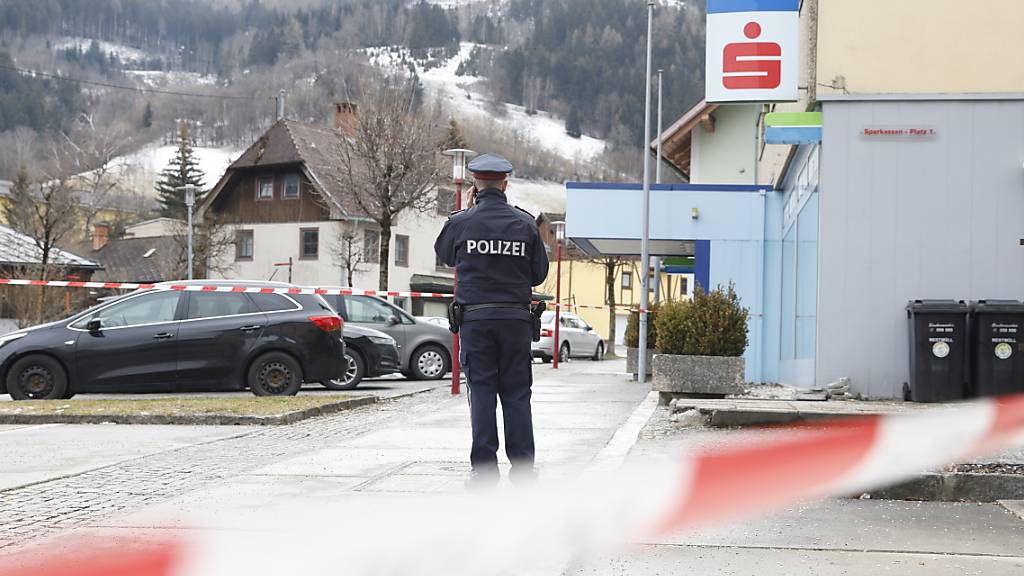 Österreichischer Polizist erschossen – Kollege festgenommen