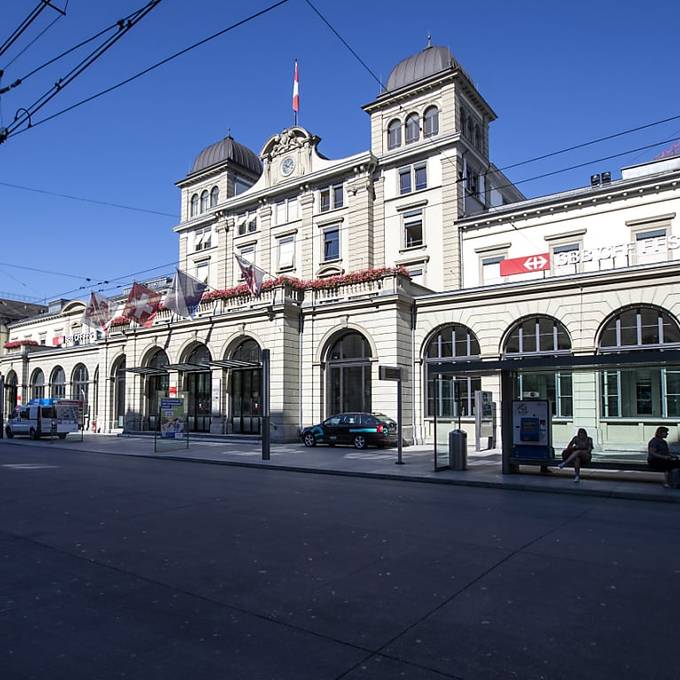 Güterzug reisst Fahrleitung zwischen Zürich und Winterthur herunter