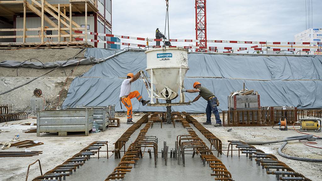 Konjunkturexperten rechnen in der Schweiz mit einer Abschwächung des Wirtschaftswachstums. Etwas zuversichtlicher als zuletzt sind sie hingegen für die Inflation.(Symbolbild)