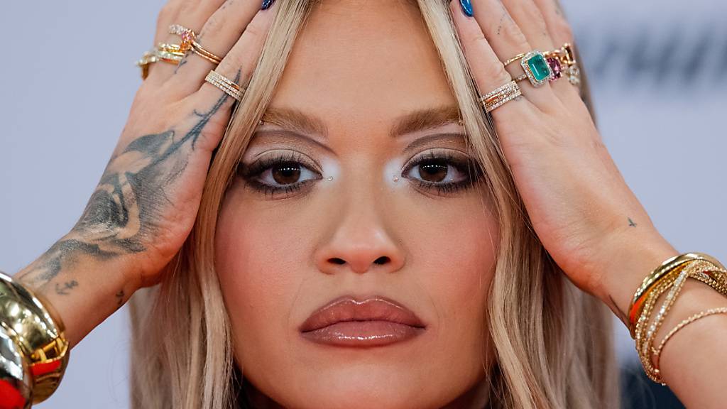 Die britische Sängerin Rita Ora (32, «For You») hat sich im Musikgeschäft lange Zeit behaupten müssen. «Für mich ging es darum, mich in sehr harten Zeiten zu rechtfertigen und zu beschützen.» (Archivbild)