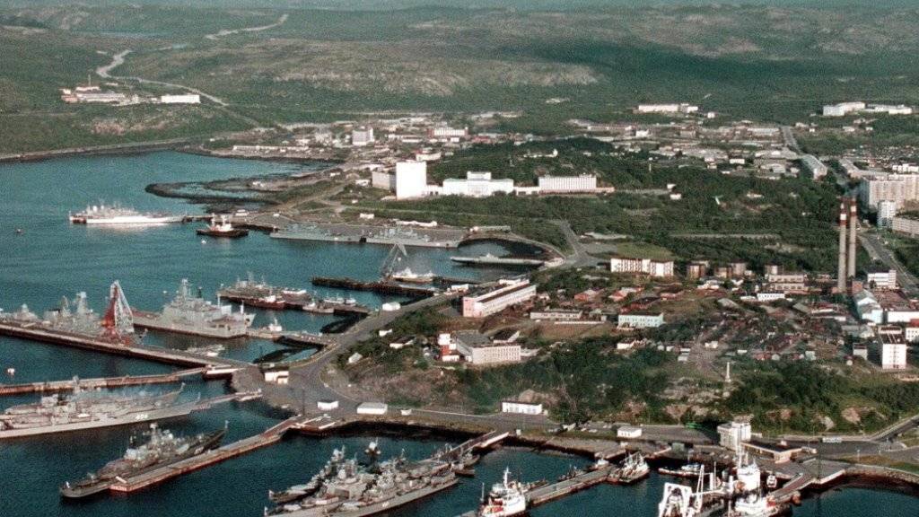 Blick auf den Stützpunkt der russischen Nordflotte in Seweromorsk nahe der Stadt Murmansk. (Archivbild)