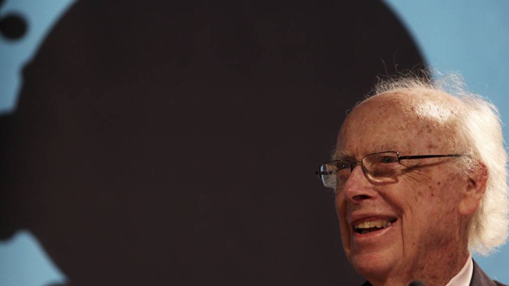 Der US-Genforscher James Watson, der für die Entdeckung der DNA-Doppelhelix mit dem Nobelpreis ausgezeichnet wurde, ist tot. (Archivbild)