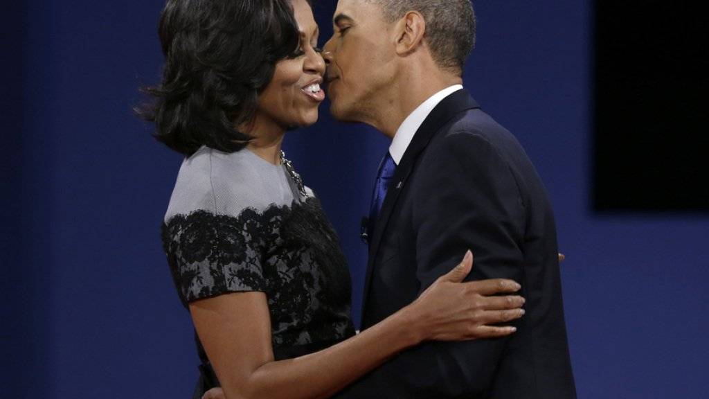 Barack und Michelle Obama haben gerne Spass: Zum «Star Wars»-Tag tanzte das US-Präsidentenpaar mit Figuren der Weltraumsaga. (Archivbild)