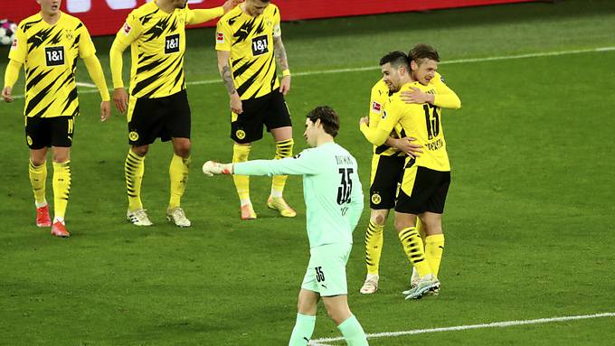 Dortmund bleibt im Rennen um die Champions League