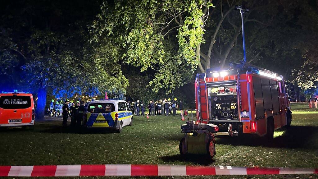 Die Berliner Feuerwehr stand mit einem Grossaufgebot im Einsatz.