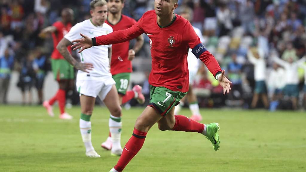 Cristiano Ronaldo scheint kurz vor der Euro in Topform zu kommen - Doppeltorschütze für Portugal gegen Irland