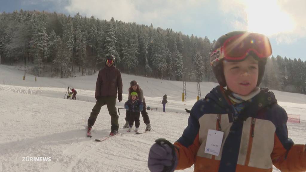 Pulver gut im Zürcher Oberland: Skilifte Bäretswil und Steg offen
