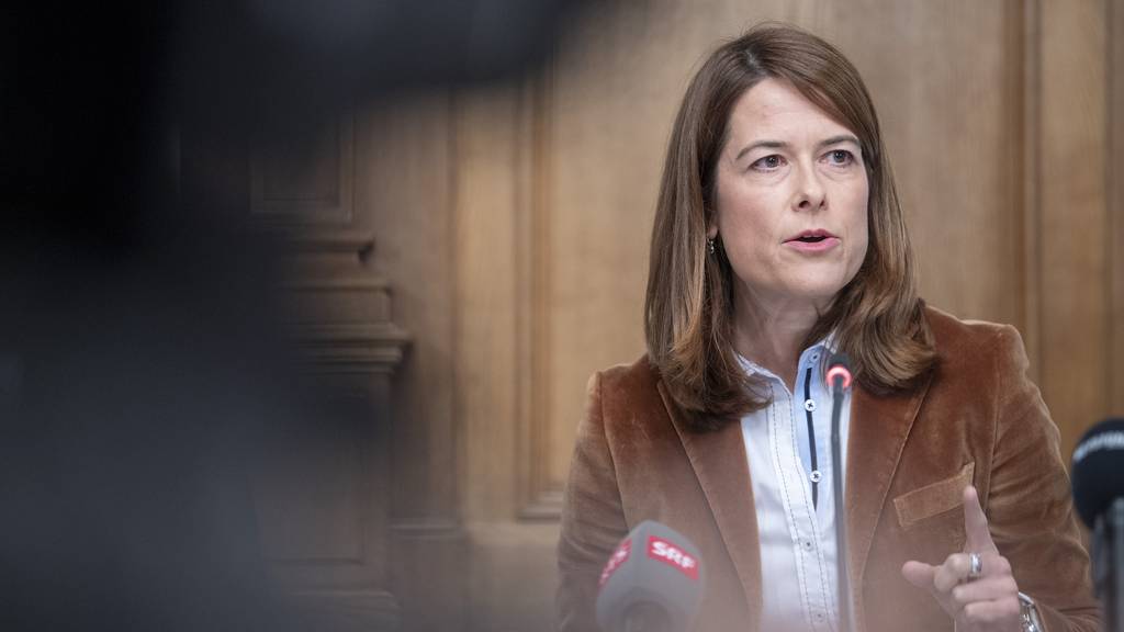FDP-Präsidentin Petra Gössi ist die Politik der Schweizer Städte ein Dorn im Auge.