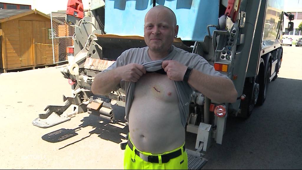 Zofingen: Müllmann verletzte sich an losen Glasscherben im Abfall