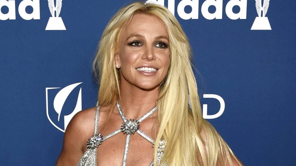 US-Popstar Britney Spears gibt mit einem Duett mit der britischen Pop-Legende Elton John nach jahrelanger musikalischer Auszeit ein Comeback. Bald soll die Single namens «Hold Me Closer» erscheinen. (Archivbild)