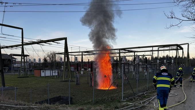 Nach Brand bei Kabelendverschluss in Birr: Schaltfeld vorübergehend ausser Betrieb