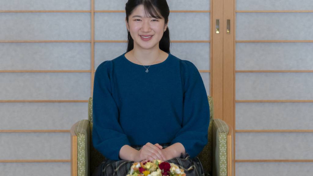 Japan will Monarchie mit Adoption bewahren