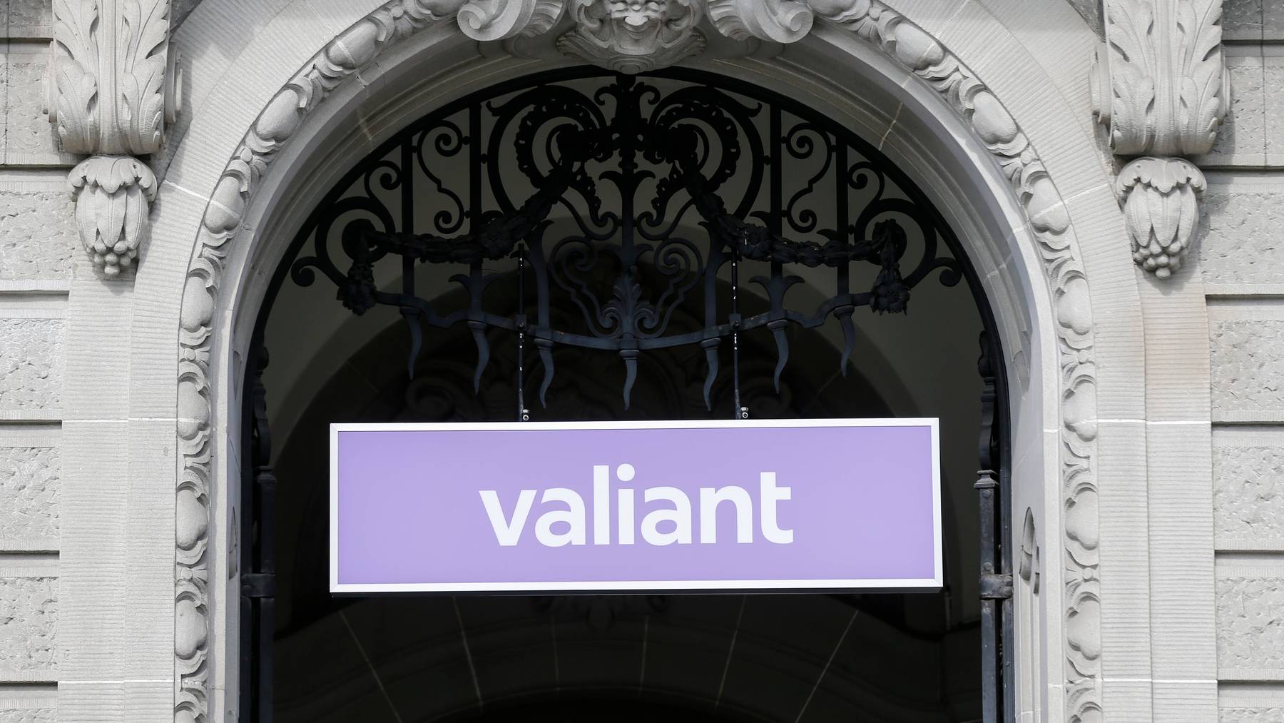 Die Valiant Bank konnte in den ersten drei Quartalen 2020 den Gewinn auf 87,6 Millionen Franken steigern.