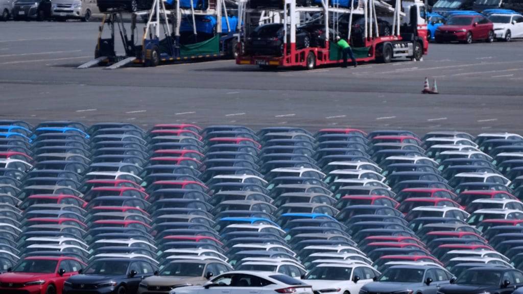 Japan ist stark exportabhängig und die Autoindustrie machte im vergangenen Jahr 30 Prozent der Ausfuhren in die USA aus. (Archivbild)