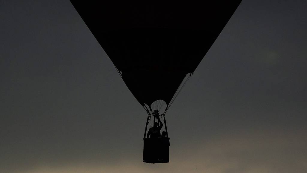 Heissluftballon in Hünenberg ZG brannte wegen ausgelaufenem Gas