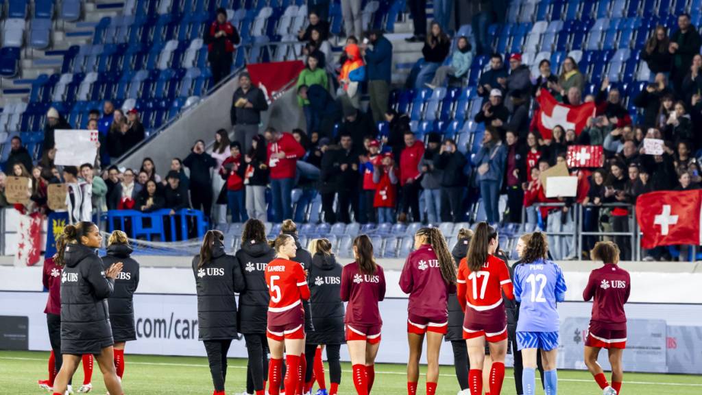 Die Feiertage bei der Heim-EM sind vorbei, doch die erste Pflichtaufgabe gegen Nordirland brachten die Schweizer Fussballerrinnen in Lausanne souverän hinter sich