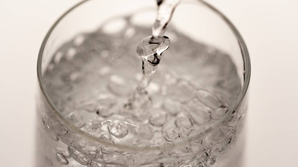 Zürcher Forschende haben eine potenziell toxische Verbindung in chloraminiertem Trinkwasser entdeckt.