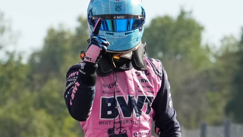 Pierre Gasly feiert seine Pole-Position beim GP von Italien